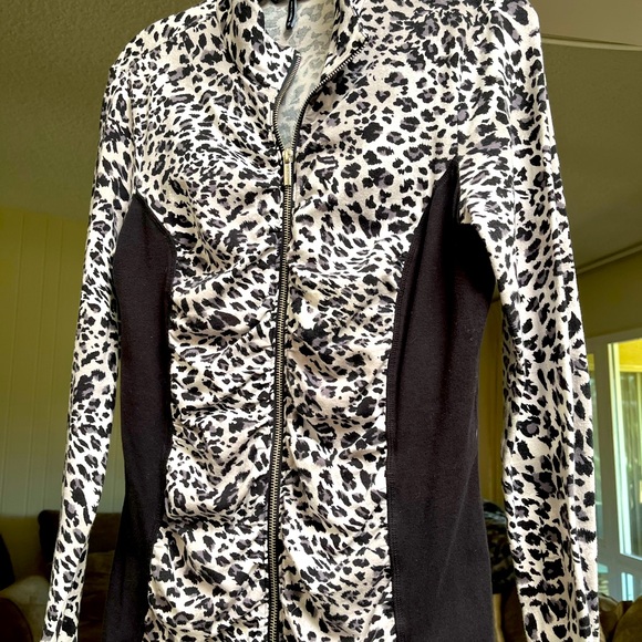 Ellen Tracy sweat jacket leopard. - Picture 1 of 3
